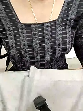 tamil-monisha online show from March 4, 2026, 7:10 pm