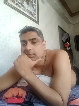 Snapshot of hardnhornybull chatting on March 1, 2026, 10:26 am hardnhornybull online show from March 1, 2026, 10:26 am