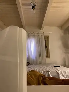 GostosoRS25 online show from April 18, 2026, 8:20 pm