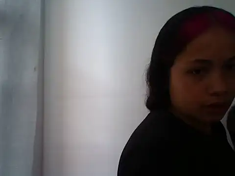 Snapshot of Luli2401 chatting on January 15, 2026, 3:04 pm Luli2401 online show from January 15, 2026, 3:04 pm