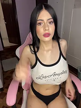 Snapshot of Baby_Meli chatting on February 10, 2026, 9:58 pm Baby Meli online show from February 10, 2026, 9:58 pm