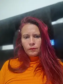 cintia love online show from March 30, 2026, 1:40 am