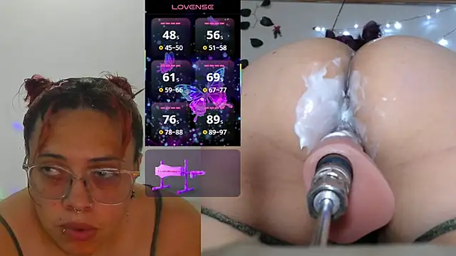 Snapshot of erikaradiante chatting on February 18, 2026, 12:52 am erikaradiante online show from February 18, 2026, 12:52 am