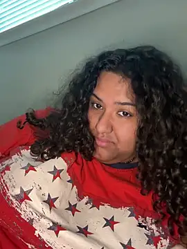 Angeliccreamyrican online show from February 16, 2026, 6:06 pm