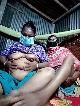 Snapshot of Hot-headed chatting on February 14, 2026, 3:56 pm Hot-headed online show from February 14, 2026, 3:56 pm