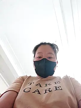 donaaa2 online show from January 15, 2026, 8:51 am