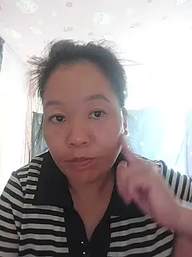 Snapshot of donaaa2 chatting on June 22, 2026, 6:43 am donaaa2 online show from June 22, 2026, 6:43 am
