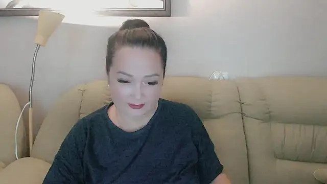 infinity loveliness online show from September 27, 2025, 12:55 pm