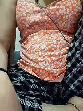 Rachna9090 online show from June 29, 2026, 10:37 am