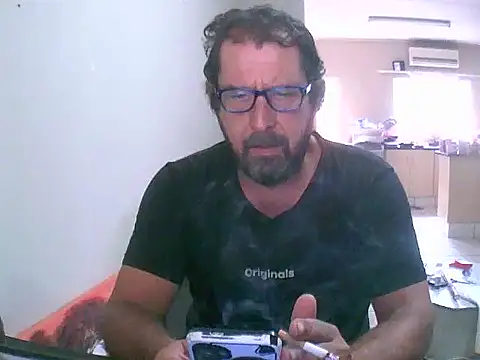 Snapshot of palmview2 chatting on January 16, 2026, 7:01 am palmview2 online show from January 16, 2026, 7:01 am