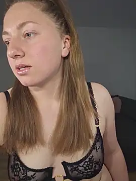 KittyAda1212 online show from May 20, 2026, 6:27 pm