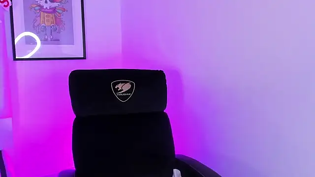 soffy hilltom online show from February 14, 2026, 11:43 am