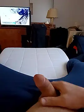 Snapshot of GrowledTyndale chatting on January 11, 2026, 1:07 pm GrowledTyndale online show from January 11, 2026, 1:07 pm