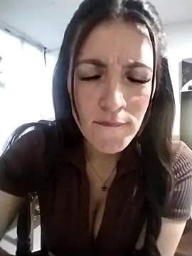 tina2204 online show from January 18, 2026, 11:13 am