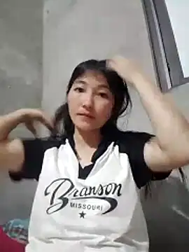 Snapshot of Asami_6868 chatting on February 27, 2026, 12:49 pm Asami 6868 online show from February 27, 2026, 12:49 pm