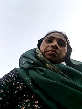 lodhi8080 online show from February 26, 2026, 11:54 am