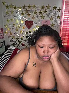 Snapshot of Chocolatebunnyxx96 chatting on February 7, 2026, 5:21 pm Chocolatebunnyxx96 online show from February 7, 2026, 5:21 pm