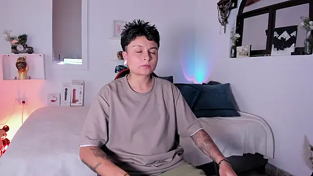 Snapshot of Zury_Ramirez chatting on February 7, 2026, 8:17 pm Zury Ramirez online show from February 7, 2026, 8:17 pm