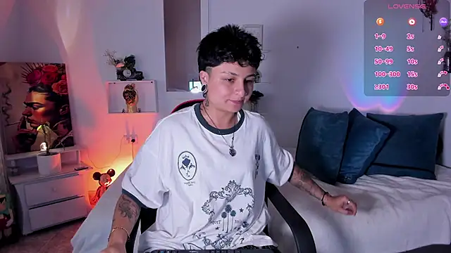 Snapshot of Zury_Ramirez chatting on February 6, 2026, 8:49 pm Zury Ramirez online show from February 6, 2026, 8:49 pm