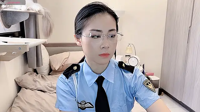 BabyOneDaily online show from March 26, 2026, 3:05 am