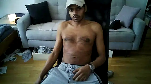 Snapshot of teamrocket1433 chatting on February 1, 2026, 12:25 pm teamrocket1433 online show from February 1, 2026, 12:25 pm