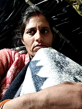 Bhavna8080 online show from February 17, 2026, 11:46 pm