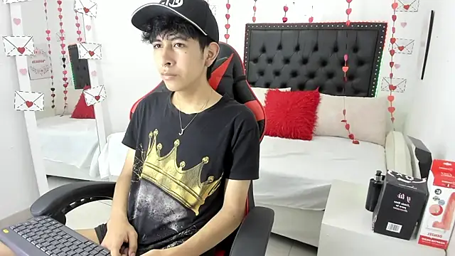 julian xx online show from February 23, 2026, 7:25 pm