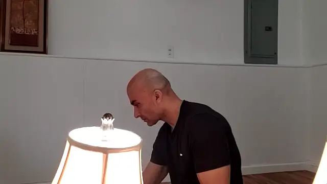 Bilie Desire online show from March 8, 2026, 8:12 pm