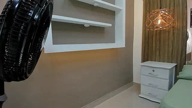 Snapshot of james__walsh chatting on February 9, 2026, 7:34 pm james walsh online show from February 9, 2026, 7:34 pm