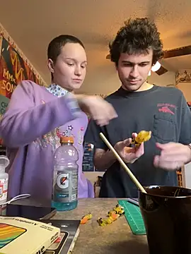 SugarNCinnamon online show from February 8, 2026, 9:56 pm