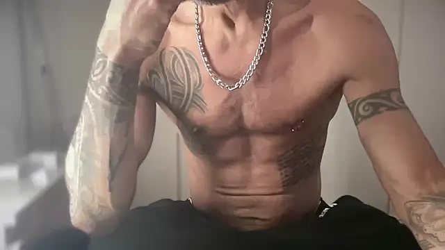 Snapshot of JSYMON chatting on February 28, 2026, 11:48 pm JSYMON online show from February 28, 2026, 11:48 pm