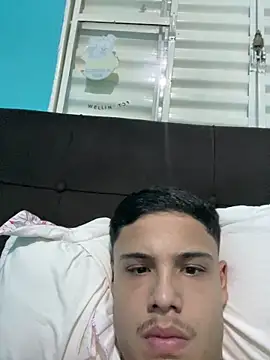 Wellington00  online show from March 5, 2026, 1:02 am