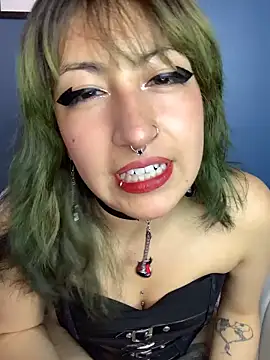 SweetMilly online show from February 11, 2026, 10:42 pm