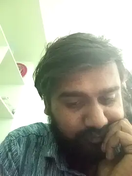 Snapshot of handsomeboy1414 chatting on January 7, 2026, 5:01 am handsomeboy1414 online show from January 7, 2026, 5:01 am