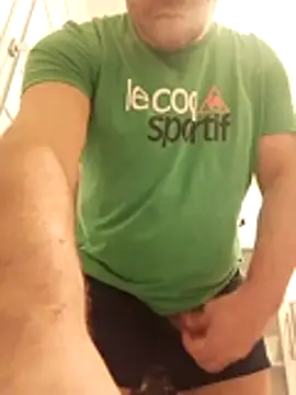 Snapshot of Poseidone76 chatting on January 31, 2026, 10:08 pm Poseidone76 online show from January 31, 2026, 10:08 pm