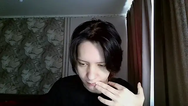 Snapshot of LxayBloom chatting on February 20, 2026, 8:38 am LxayBloom online show from February 20, 2026, 8:38 am