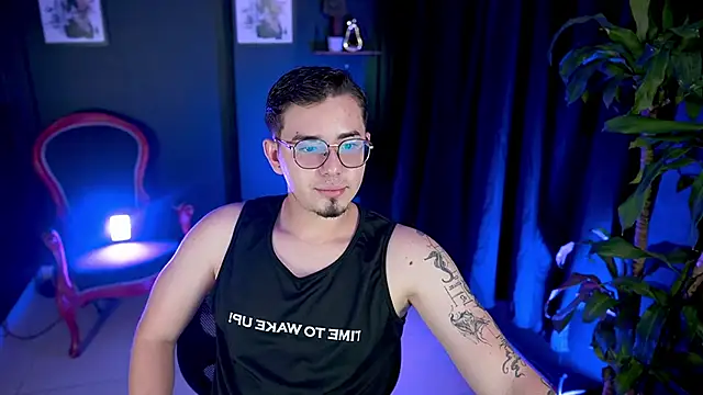 Snapshot of Leo_Valmore chatting on January 15, 2026, 7:50 pm Leo Valmore online show from January 15, 2026, 7:50 pm