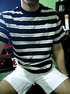 Snapshot of Sexyboy150196 chatting on May 19, 2026, 2:24 pm Sexyboy150196 online show from May 19, 2026, 2:24 pm