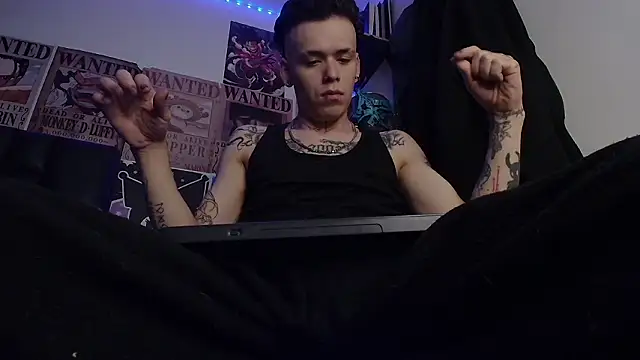 Snapshot of Anhony_Muscle chatting on January 19, 2026, 10:41 am Anhony Muscle online show from January 19, 2026, 10:41 am