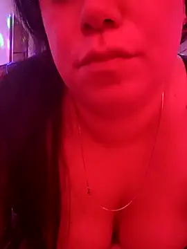 daaibabyxxx online show from April 19, 2026, 12:39 pm