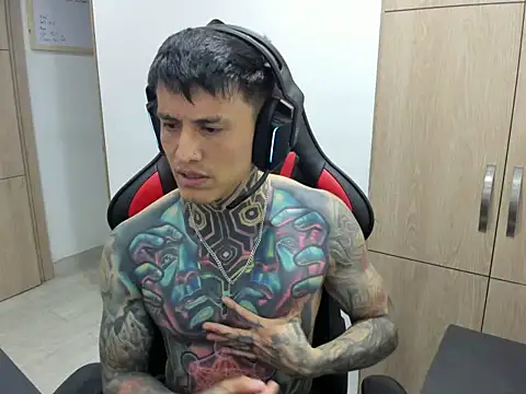 Chrissblack online show from March 25, 2026, 3:50 am