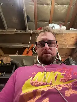WIDBIGWHITECOCK online show from May 23, 2026, 5:45 pm