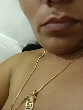 catstar143 online show from May 26, 2026, 10:08 pm
