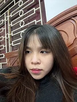 Lyli-122 online show from January 7, 2026, 3:00 am