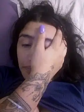 Tiffany06 online show from April 9, 2026, 1:07 am