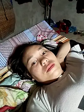 Snapshot of vanvan005 chatting on February 2, 2026, 11:26 pm vanvan005 online show from February 2, 2026, 11:26 pm