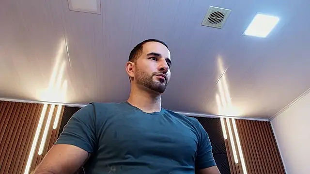 lorenzo walker 1 online show from February 5, 2026, 5:31 pm