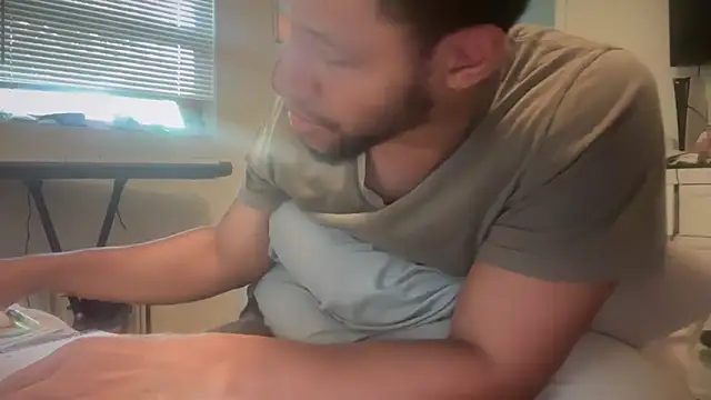 Snapshot of mannib_39 chatting on February 26, 2026, 5:24 pm mannib 39 online show from February 26, 2026, 5:24 pm