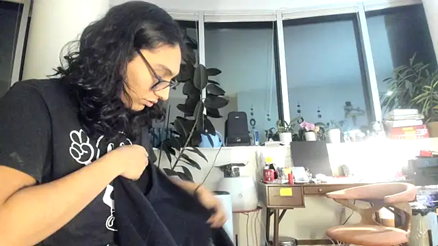 Longhairdaddy online show from January 9, 2026, 5:14 am