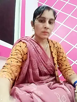 Snapshot of Hot_ree85 chatting on February 5, 2026, 7:26 am Hot ree85 online show from February 5, 2026, 7:26 am